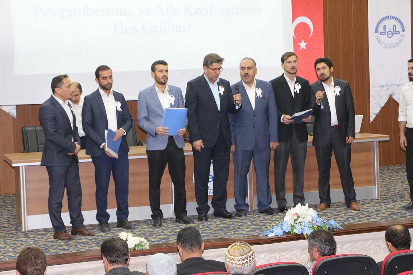 “Ailemiz sağlam olursa ümmet sağlam olacaktır”